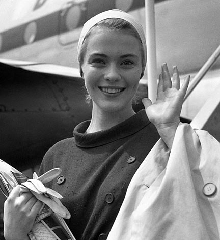 Jean Seberg photographed in 1957 at the age of 19. Photographer unknown.
