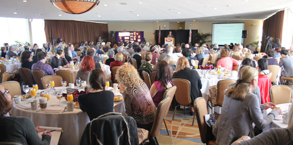 Hundreds pack the Crowne Plaza's Ballroom to hear the keynote speaker for TRAC 2014, Roger Scruton. Photograph by Mark Vallen ©. 