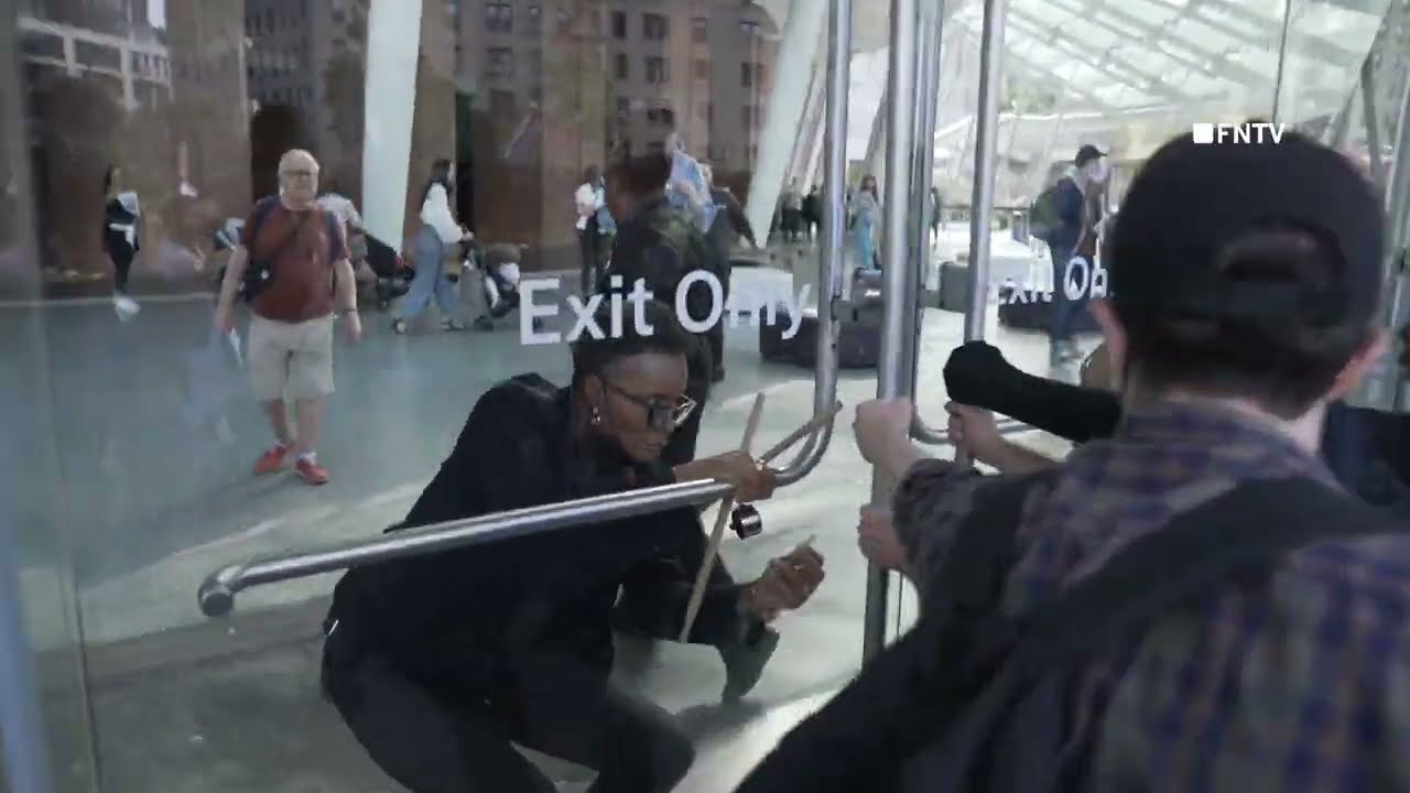 #BREAKING Protesters STORM Brooklyn Museum for RAFAH
