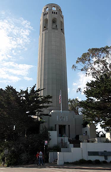 View of Coit Tower atop Telegraph Hill. Photograph by Mark Vallen ©.